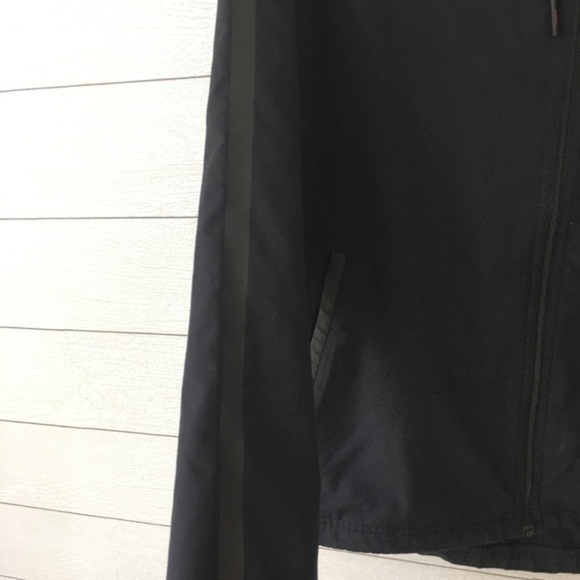 Speedo Light Weight Jacket - Picture 2 of 4